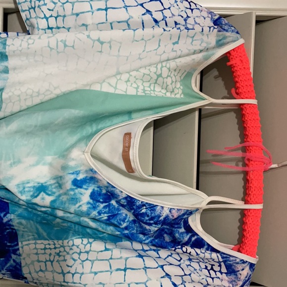 Cooper St patterned dress cold shoulder, size 10 - Picture 2 of 5